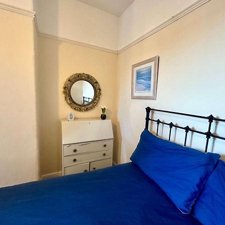4 Bed Homely Retreat - 伍尔弗汉普顿 外观 照片